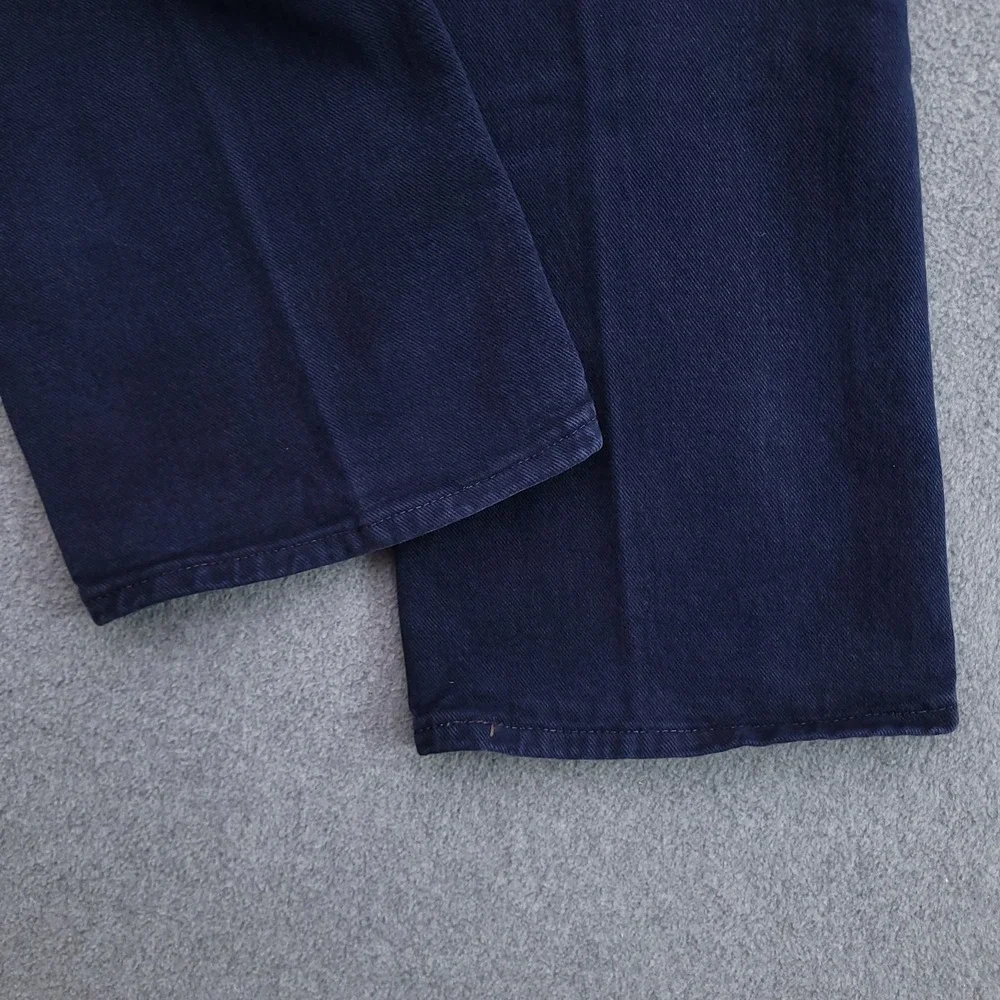Levis excellent preowned